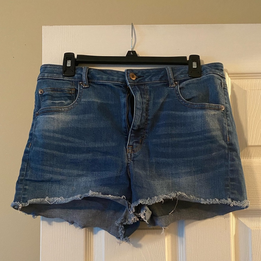 American Eagle Super Stretch Women’s Jean Shorts